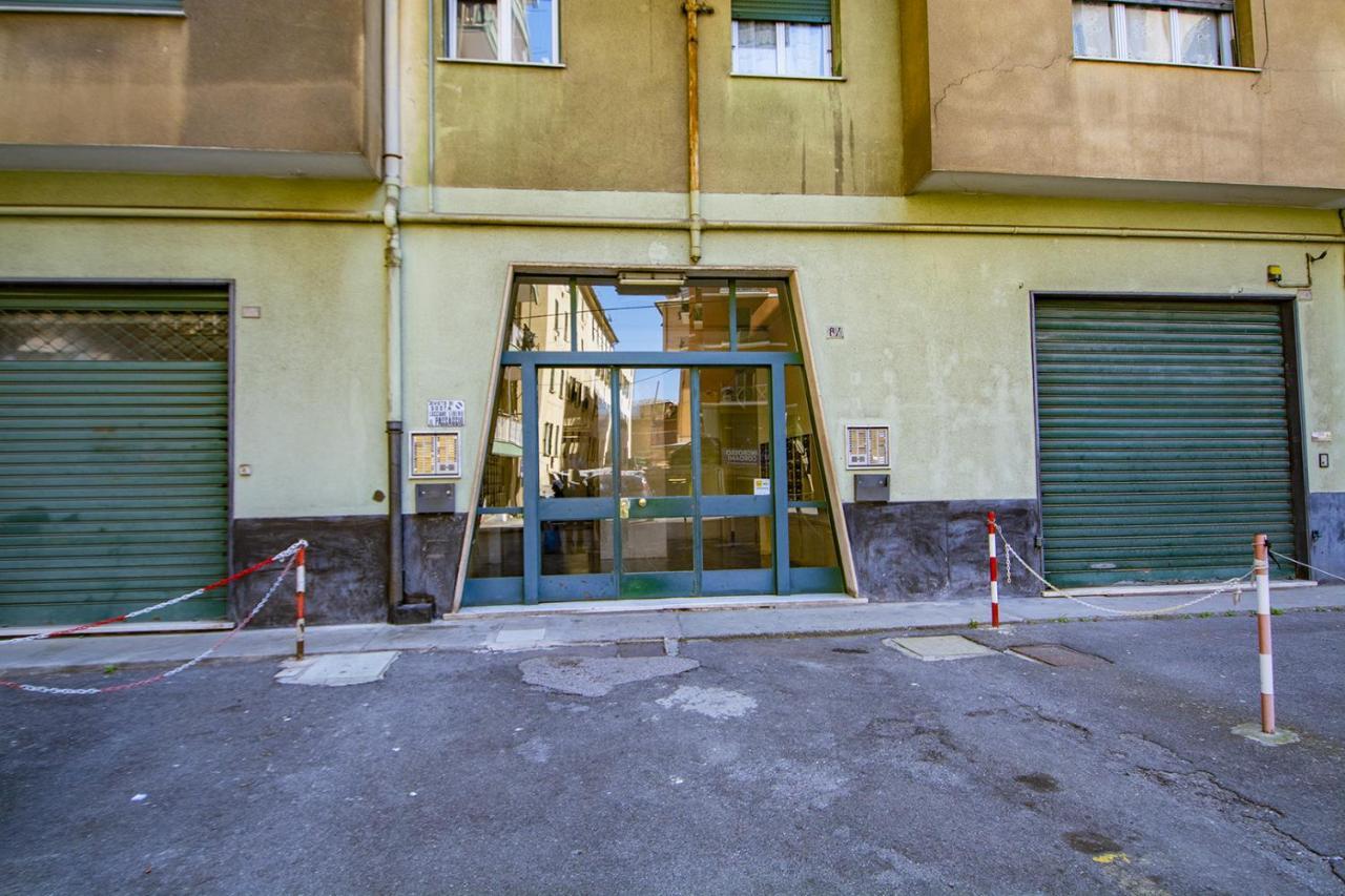 La Casa British Apartment Genoa Exterior photo